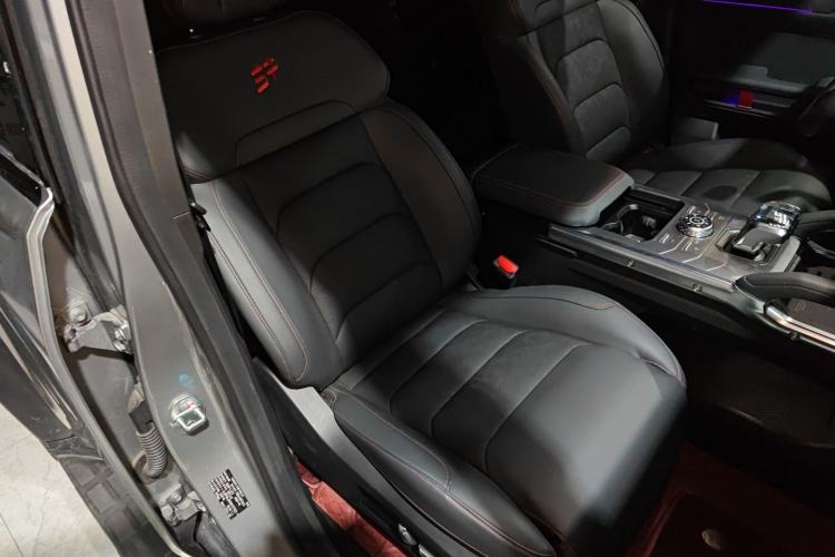 Used JETOUR Traveler 2023 2.0T All-Wheel Drive CrossPRO+