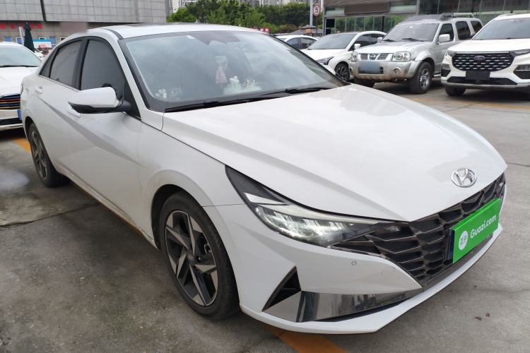 Used Hyundai Elantra 2022 1.5L CVT LUX Prestige Edition
