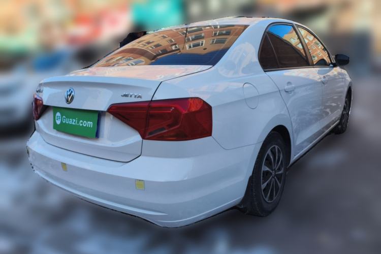 Used Volkswagen Jetta 2017 1.4L Manual Fashion Edition
