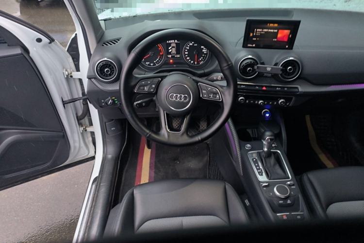 Used Audi Q2L 2021 35 TFSI Fashionable and Elegant Model
