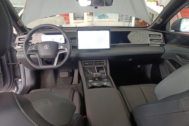 Used BYD Qin L 2024 DM-i 120KM Beyond Model
