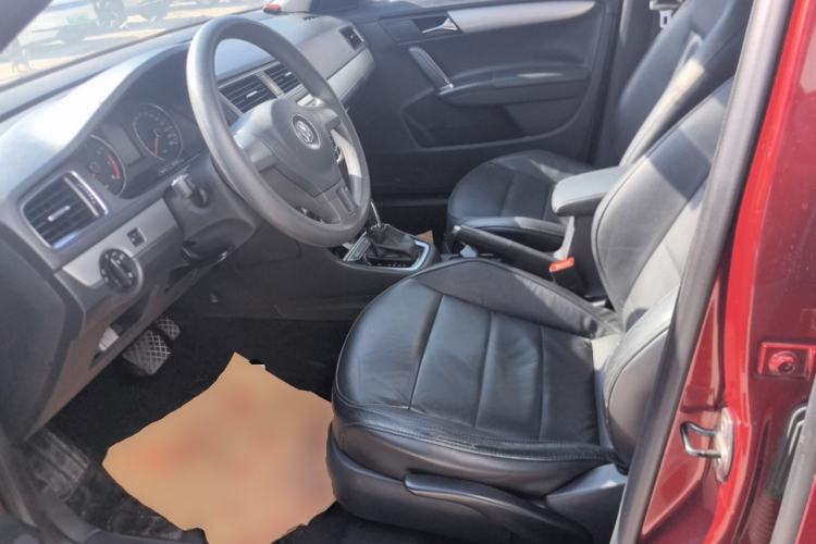 Used Volkswagen Gran Lavida 2013 1.6L Automatic Comfort Model
