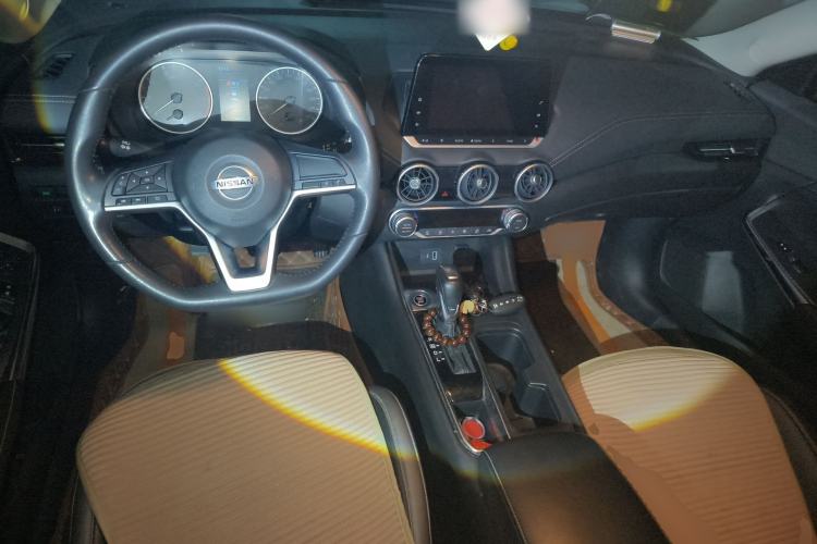 Used Nissan Sylphy 2021 1.6L XL CVT Enjoyment Edition Center Console