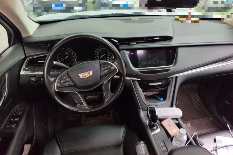 Used Cadillac XT5 2018 25T Luxury Model