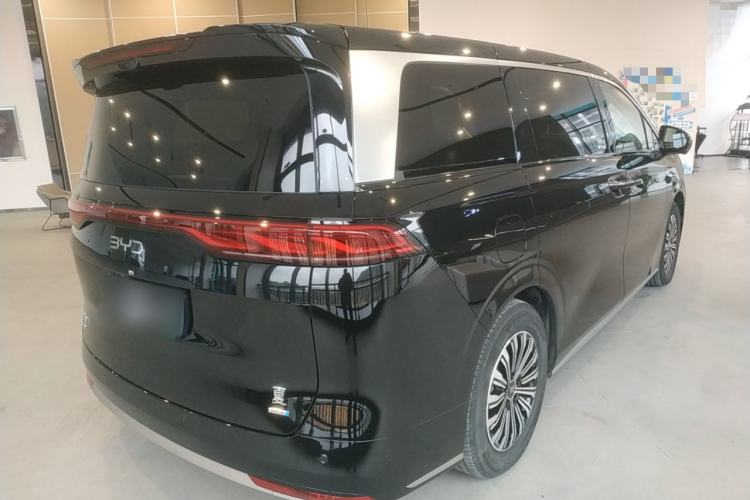 Used BYD Xia 2025 DM-i 1.5T 180km Excellence Model Exterior 5