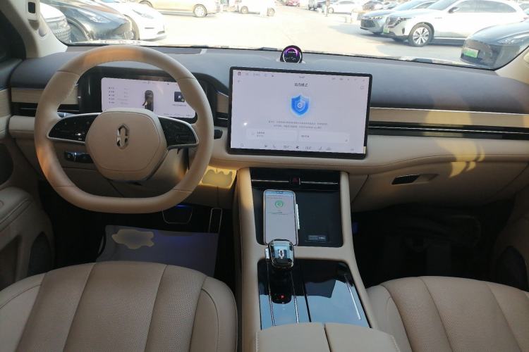 Used Hima AITO M7 2024 1.5T Intelligent Driving Rear-Drive Pro Version 5 Seats Center Console