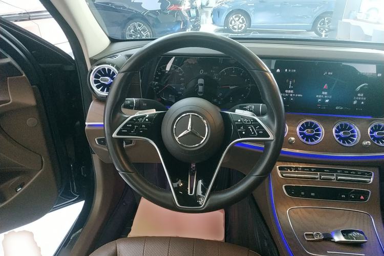 Used Mercedes-Benz E-Class 2023 Updated E 300 L Fashion Edition
