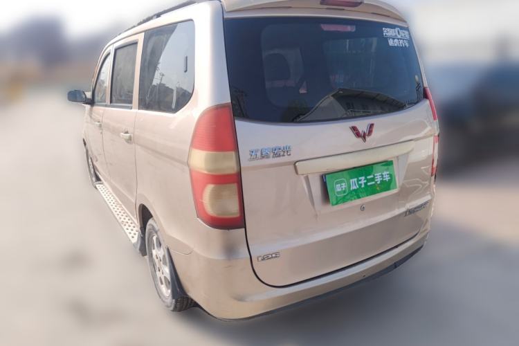 Used Wuling Hongguang 2014 1.2L Standard Model China IV