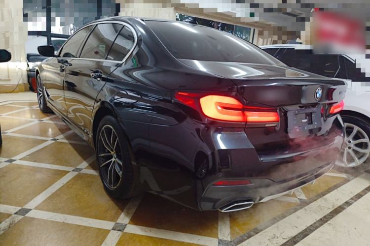 Used BMW 5 Series 2021 Facelifted 525Li M Sport Package Rear Left 45 Deg