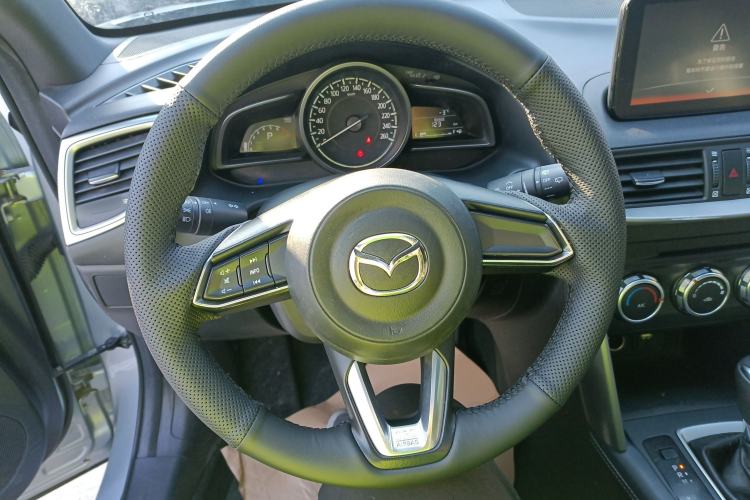 Used Mazda CX-4 2018 2.0L Automatic Two-Wheel Drive Blue Sky Dynamic Version China V Standard