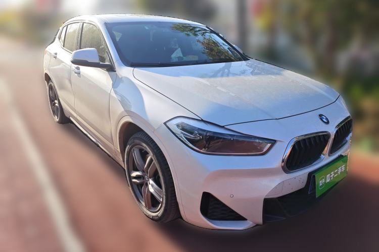 Used BMW X2 2021 sDrive25i Leading Model M Sport Package Front Right 45 Deg