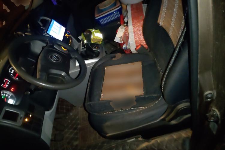 Used Foton Scenic G5 2019 2.0L Restyled New Express 6-Seater Multi-Purpose Passenger Vehicle 1TZ Left Front Seat