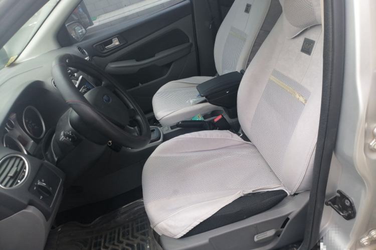 Used Ford Focus 2012 Hatchback Classic 1.8L Automatic Base Model
