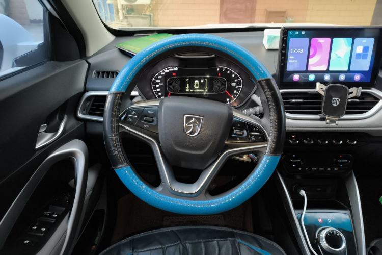 Used Baojun 510 2017 1.5L Automatic Fashion Model