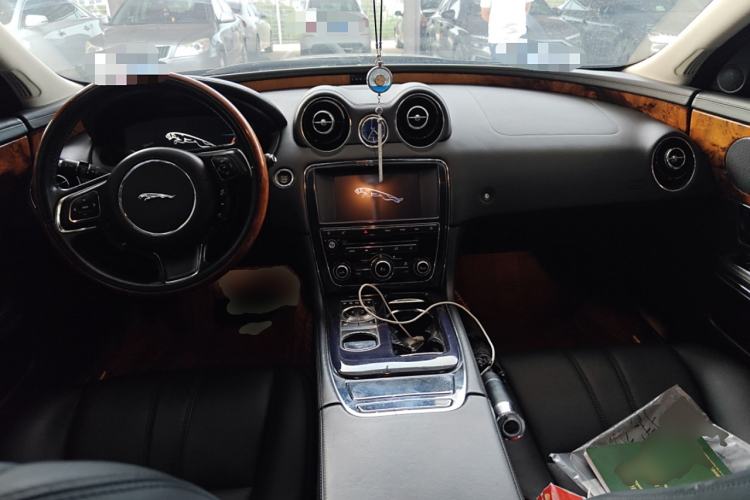 Used Jaguar XJ 2012 XJL 3.0 Panoramic Business Edition