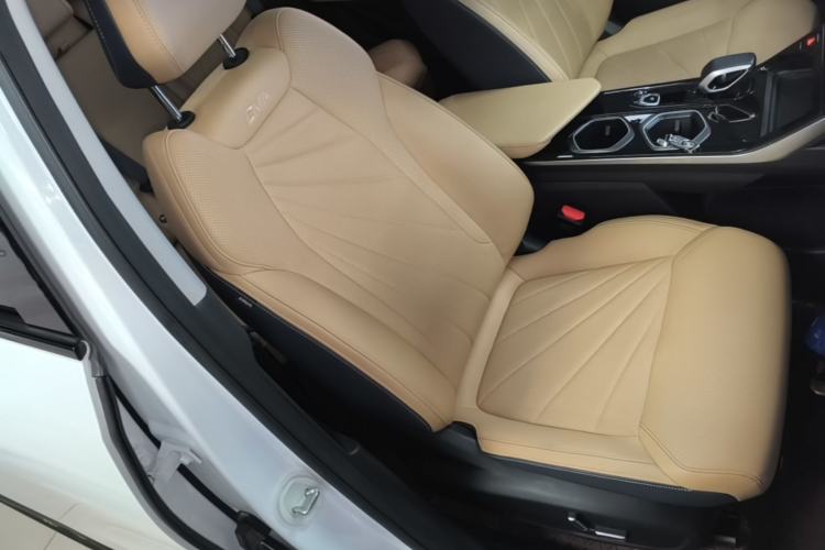 Used Geely Auto FX11 2023 1.5TD DCT Prestige Edition
