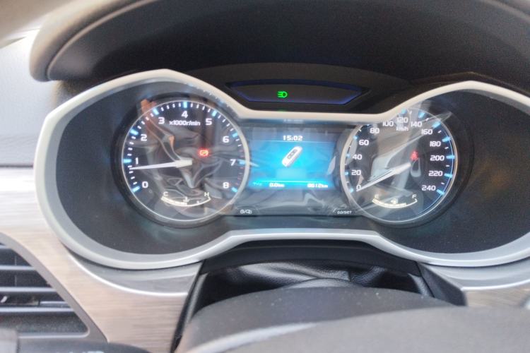 Used Geely Auto Emgrand 2017 Sedan Million Edition 1.5L Manual Luxury Model
