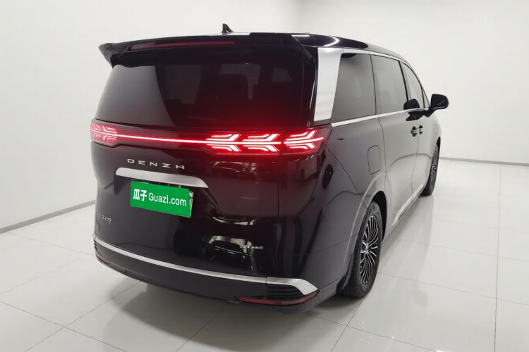 Used Denza D9 2024 EV 600 Four-Wheel-Drive Flagship Model