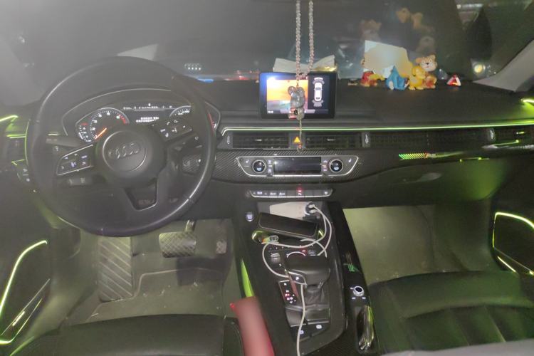 Used Audi A5 2017 Sportback 45 TFSI Fashion Model Center Console