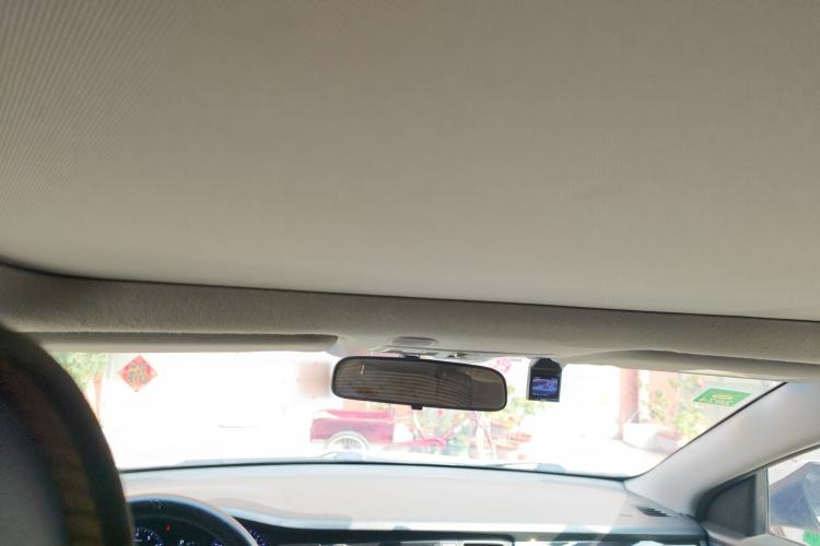 Used Hyundai Mistra 2016 1.8L Automatic Smart GLS Headliner