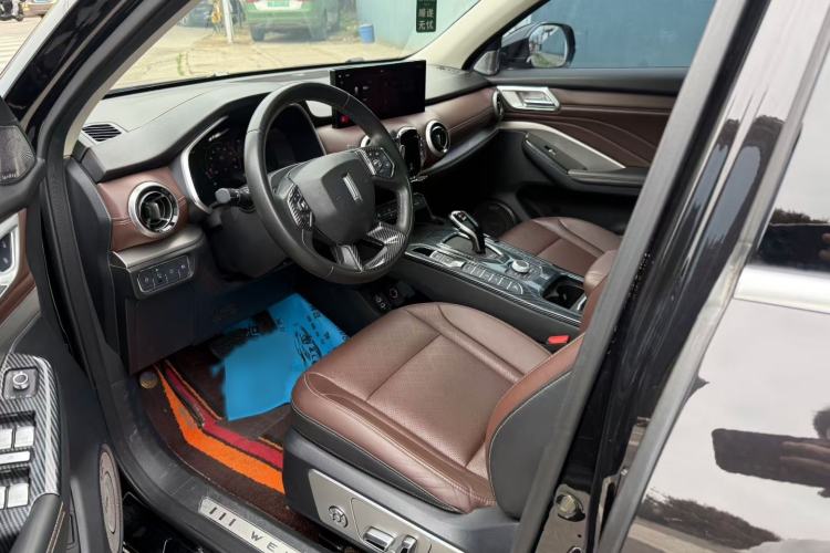 Used Wey VV6 2020 2.0T Two-Wheel Drive Smart Protection+