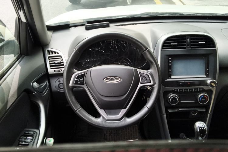 Used Chery Tiggo 3 2015 1.6L Manual Zhishang Commemorative Edition Steering Wheel