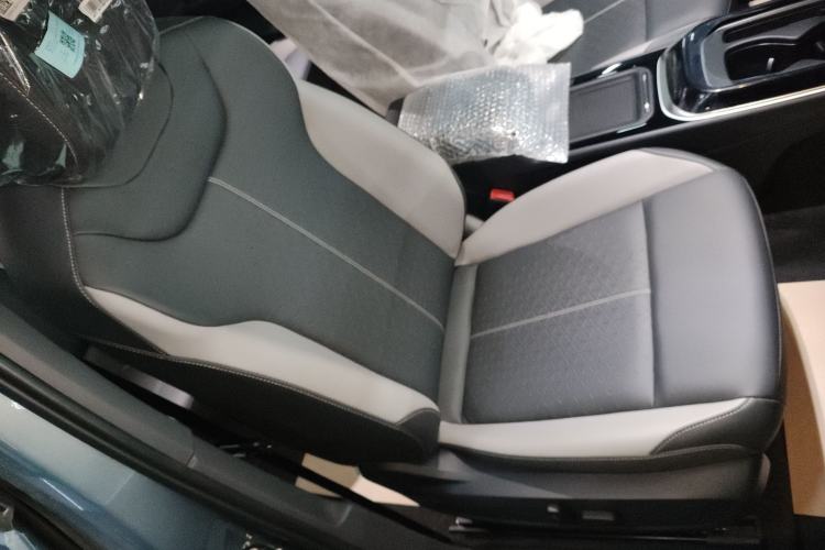 Used Volkswagen ID.4 CROZZ 2026 Model Pure Enjoyment Edition PURE