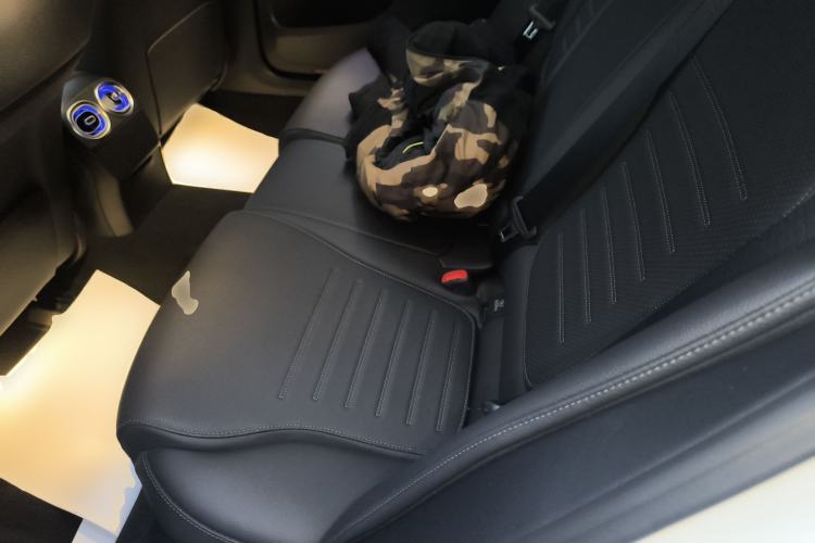 Used Mercedes-Benz C-Class 2023 Restyled C 260 L Night Edition Sports Version Left Rear Seat