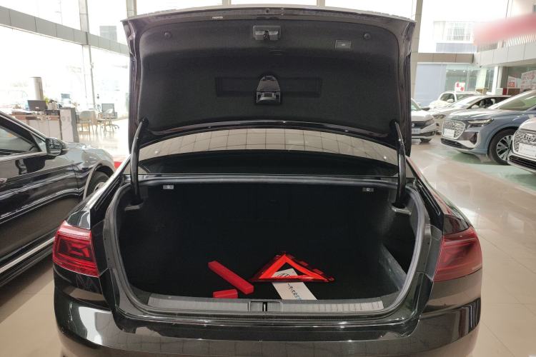 Used Volkswagen Magotan 2023 2 Million Units Commemorative Edition 330TSI DSG Luxury Version