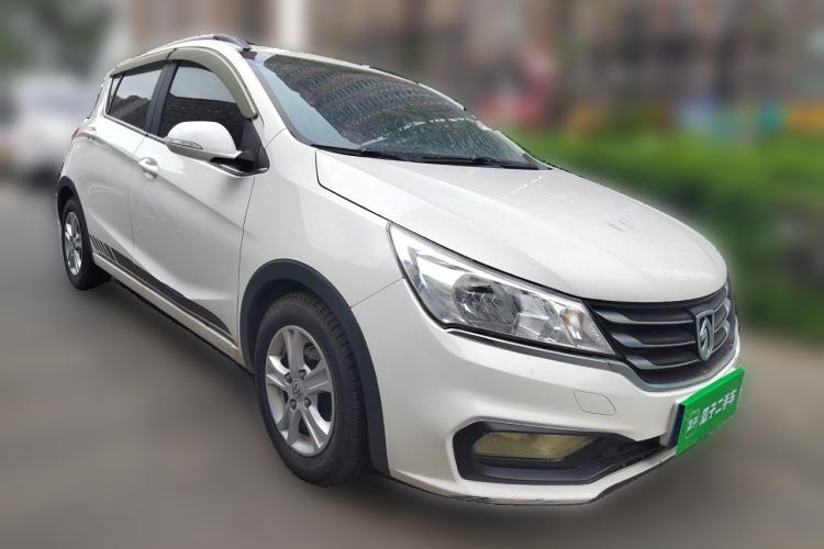 Used Baojun 310 2016 1.2L Manual Luxury Model