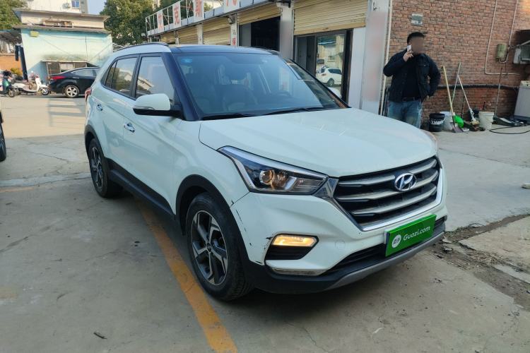 Used Hyundai ix25 2017 1.6L Automatic Smart Version
