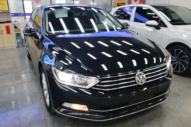 Used Volkswagen Magotan 2018 330TSI DSG Advanced Model