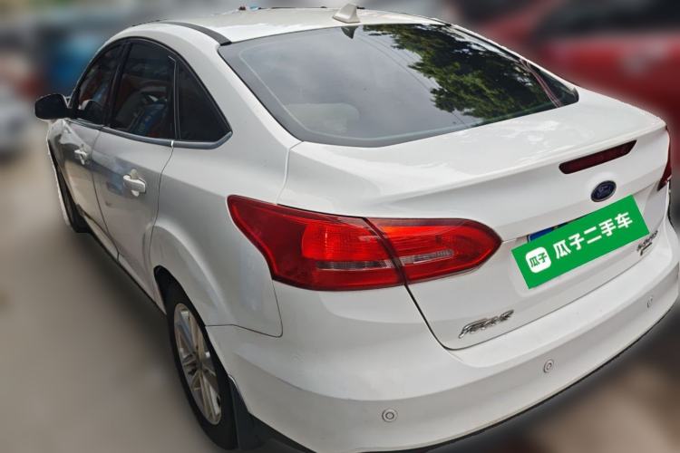 Used Ford Focus 2017 Sedan EcoBoost 180 Automatic Elite Model Rear Left 45 Deg