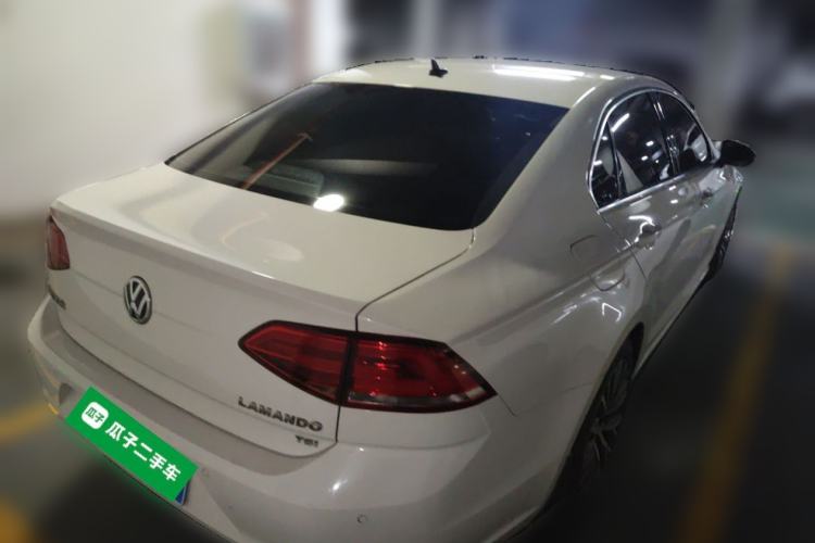 Used Volkswagen Lamando 2018 230TSI DSG Fashion Edition
