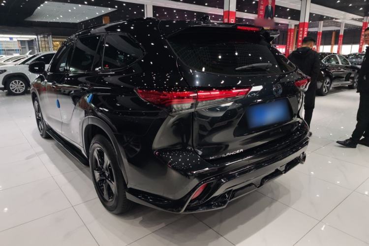 Used Toyota Highlander 2022 Dual-Engine 2.5L Two-Wheel Drive Elite Edition 7-Seater Exterior 6