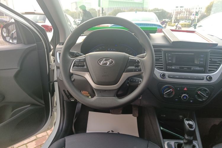 Used Hyundai Verna (new generation) 2020 1.4L CVT GLS Cool Edition
