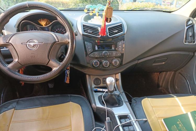 Used Haima S5 2017 High-Power Version 1.6L Manual Classic Type
