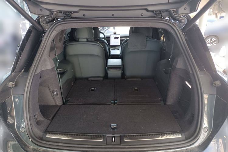 Used Nio ES8 2023 100kWh Trunk