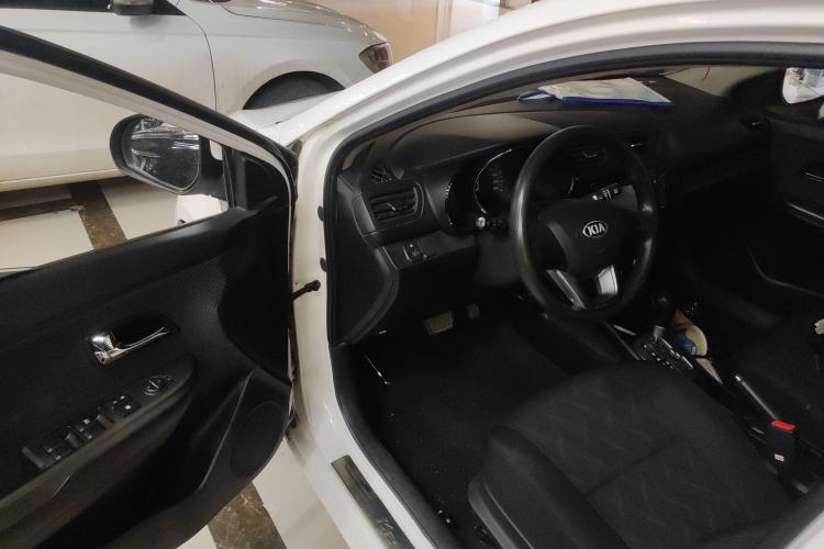 Used Kia K2 2012 Sedan 1.4L Automatic GLS Commemorative Edition
