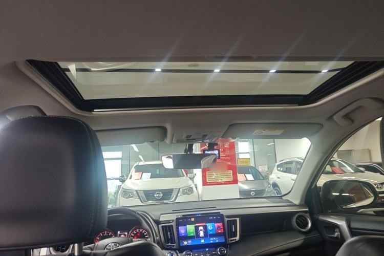 Used Toyota RAV4 2019 2.0L CVT 4x4 New Edition China VI Standard