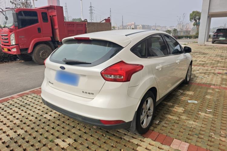 Used Ford Focus 2017 Hatchback 1.6L Automatic Comfort Plus SmartDrive Edition
