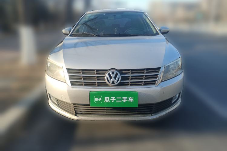 Used Volkswagen Gran Lavida 2013 1.6L Automatic Comfort Model
