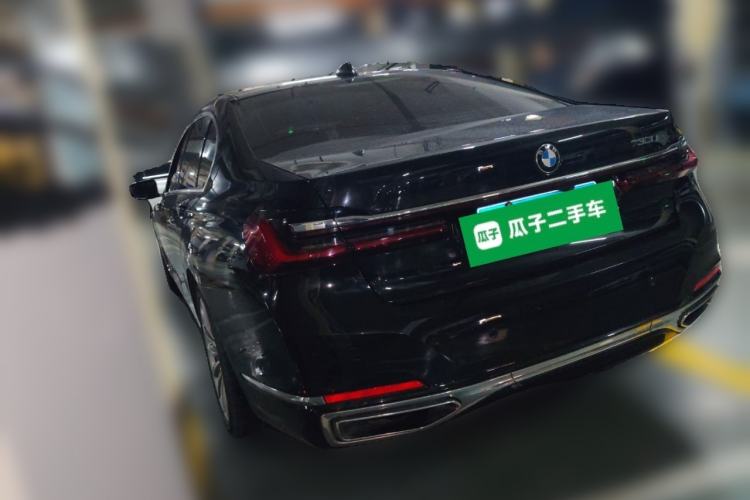 Used BMW 7 Series 2019 730Li Luxury Package Rear Left 45 Deg