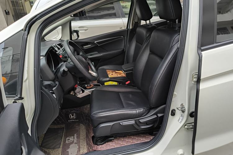 Used Honda Fit 2014 1.5L SE CVT Fashion Model