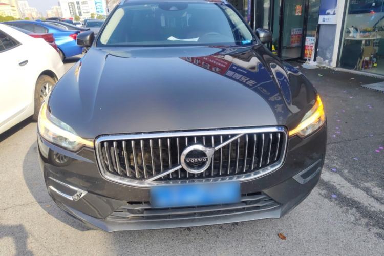 Used Volvo XC60 2021 T5 4x4 Smart Luxury Edition