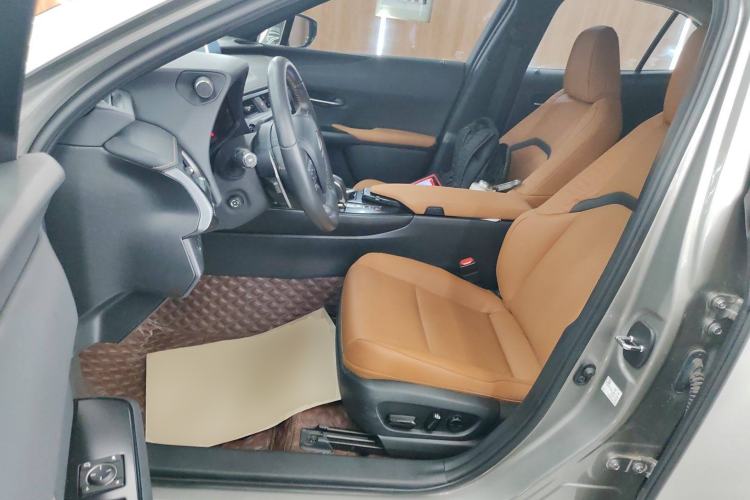 Used Lexus UX New Energy 2020 300e Pure·Joy Edition Left Front Seat