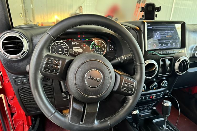 Used Jeep Wrangler 2017 3.6L Rubicon Two-Door Comfort Edition