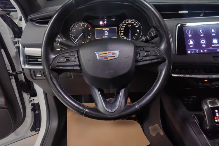 Used Cadillac XT4 2018 28T Two-Wheel Drive Leading Version