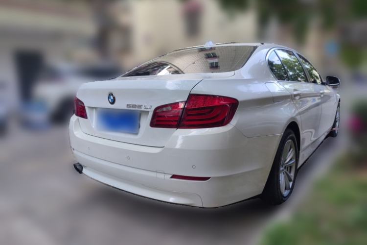 Used BMW 5 Series 2013 525Li Leading Model