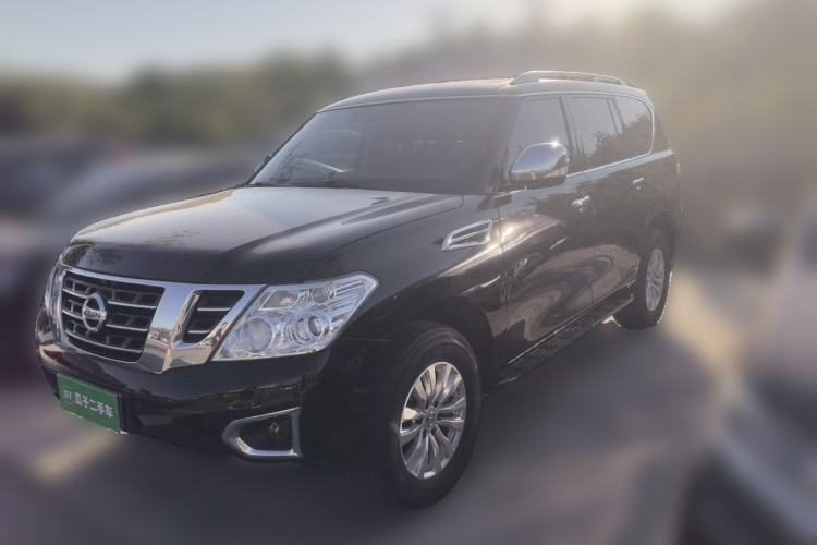 Used Nissan Patrol 2019, 4.0L, automatic, seven seats, parallel import, with wireless charging